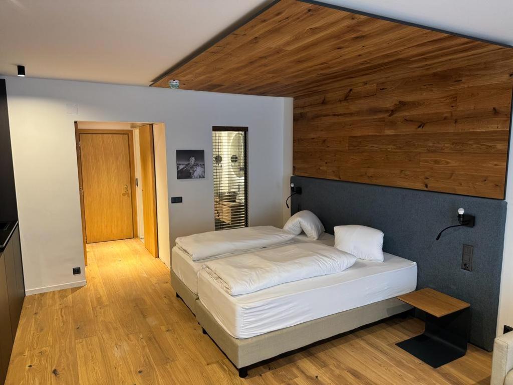 Hotel Kaerntnerhof Heiligenblut Esterno foto