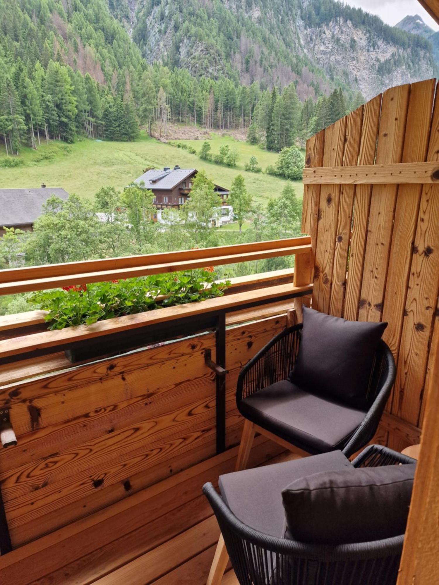 Hotel Kaerntnerhof Heiligenblut Esterno foto